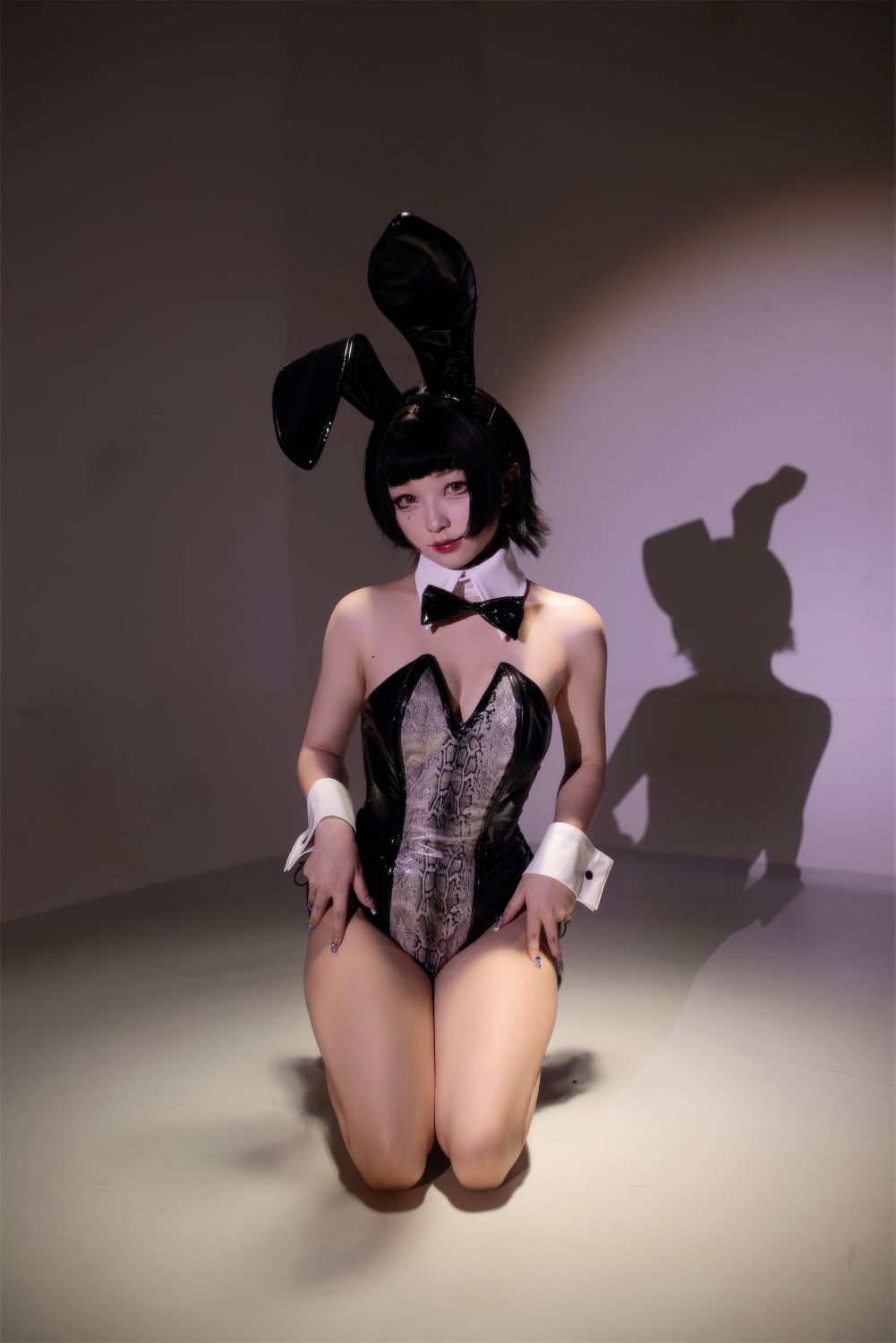 花铃---蛇女郎-03-28