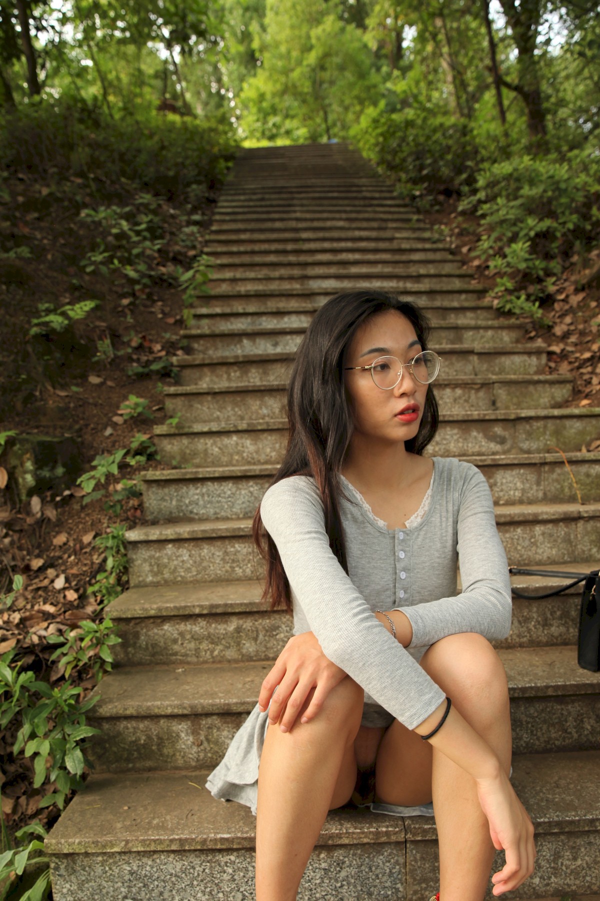 國模芳芳-大尺度私拍套圖-Vol02-04-21