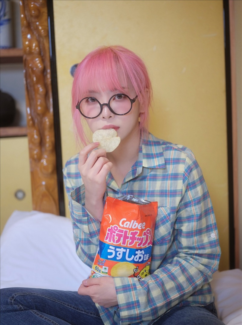 ArtGravia-Vol561-Dami-88P-547MB-20240822a-88P-54706-MB-08-22