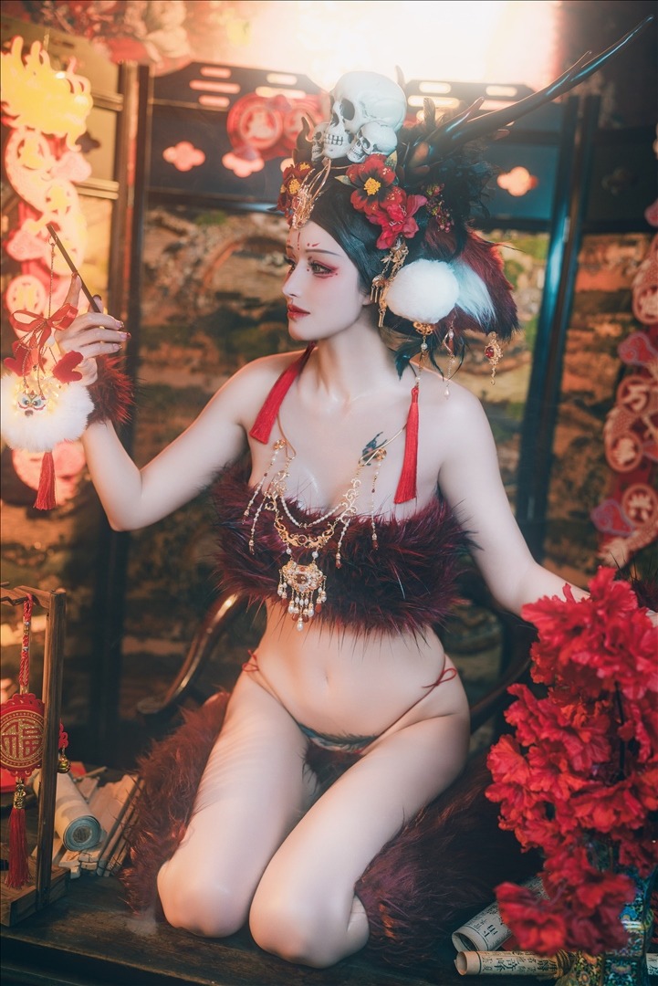 鹿八岁baby---闯进我家的凶凶年兽-120P-120P-78852-MB-20240809h-08-10