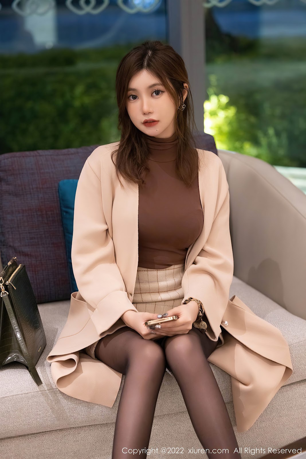 XiuRen秀人网-No5284-绮里嘉ula-12-28