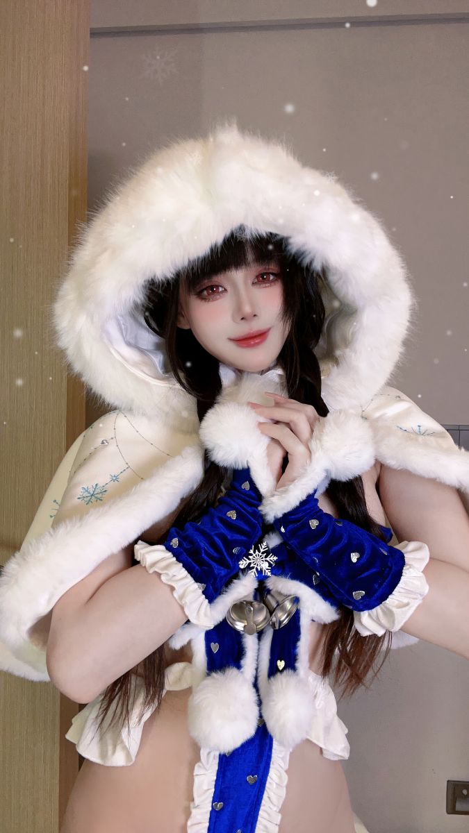 九言-圣诞礼物自拍-30P6V-223MB-02-24