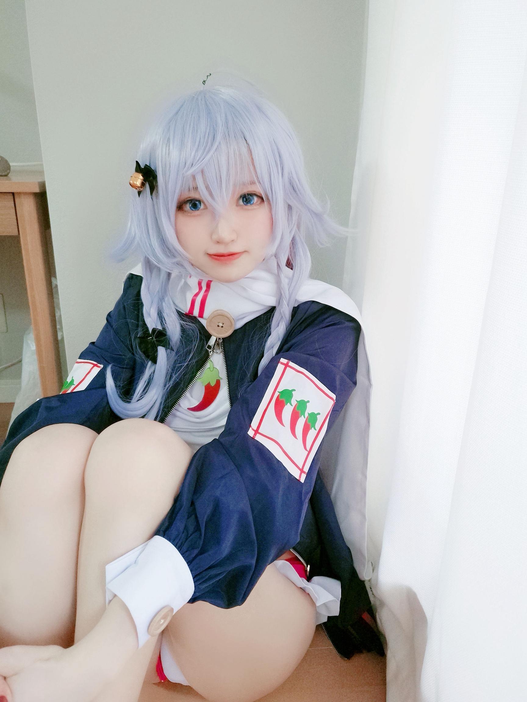 019-千阳快起床---狗妈cos七奈神乐-16P-26-MB-08-27