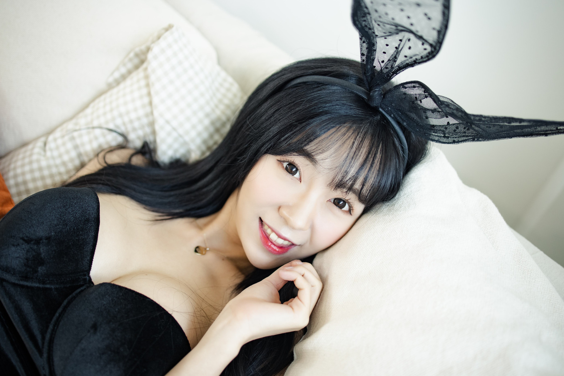 Leeesovely-쏘블리-Patreon-HAPPY-BIRTHDAY-Set01-02-05