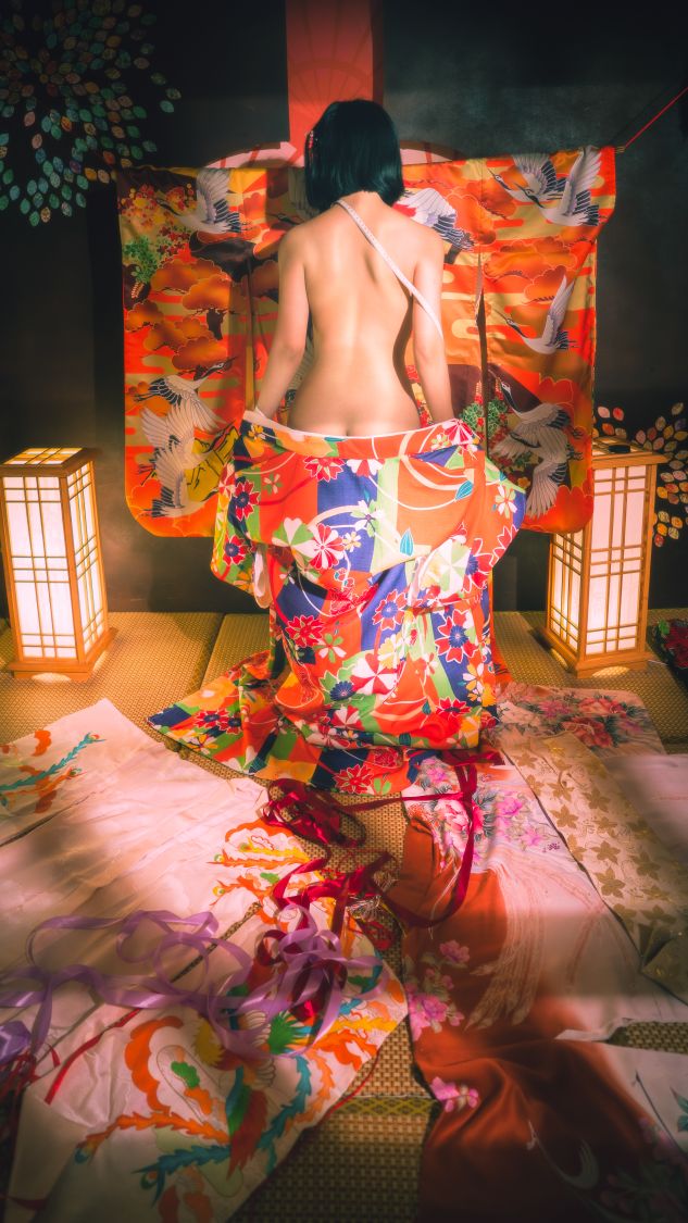 黄金二逼王-制衣-03-23