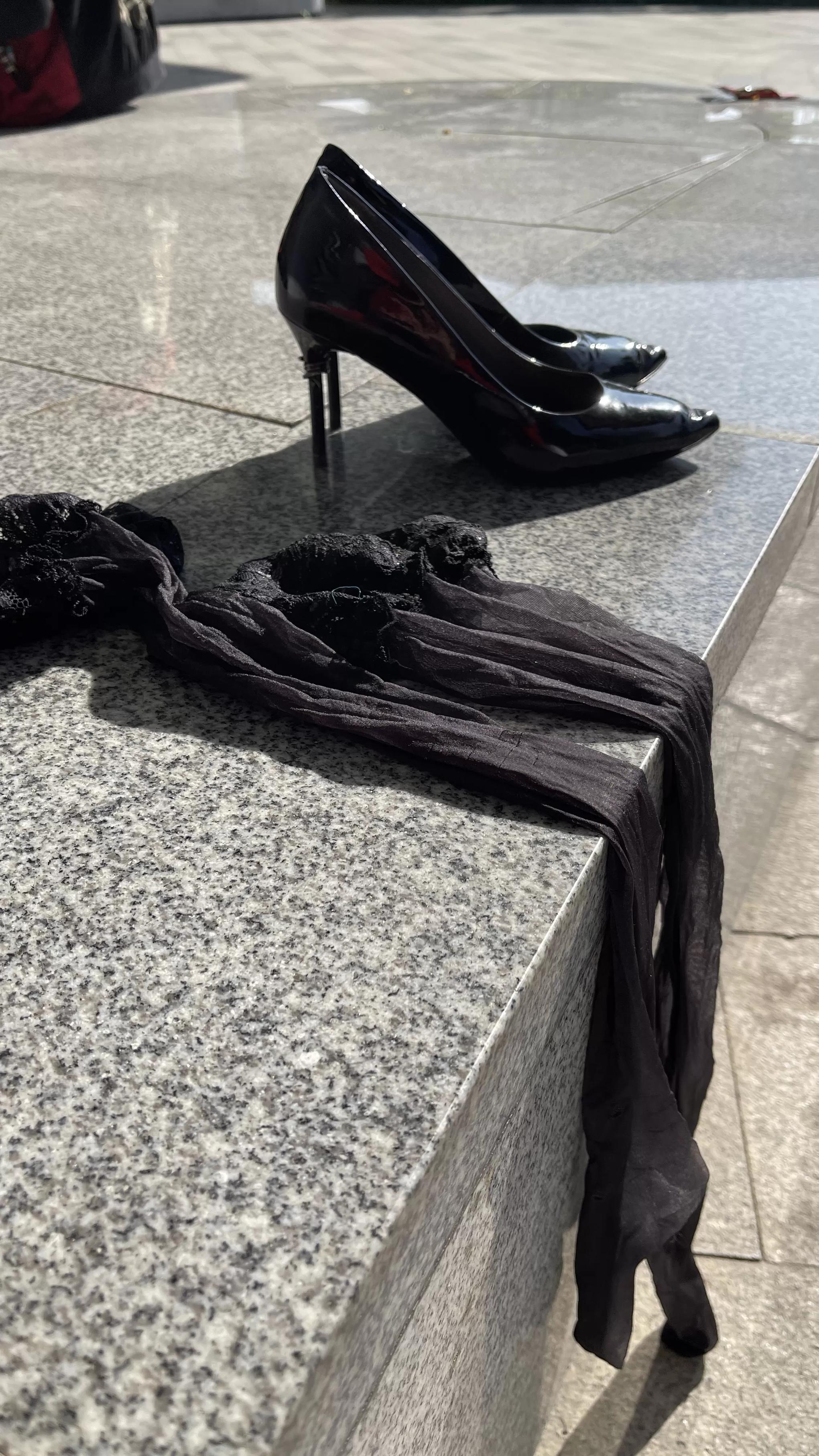 水蜜桃米米---吊带黑丝-30P-12276-MB-08-11