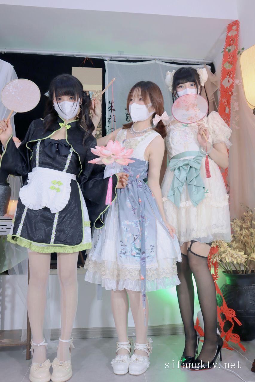 Miao喵酱x小简x奶糊-2024大型三人春晚限定-裸舞才艺-02-16