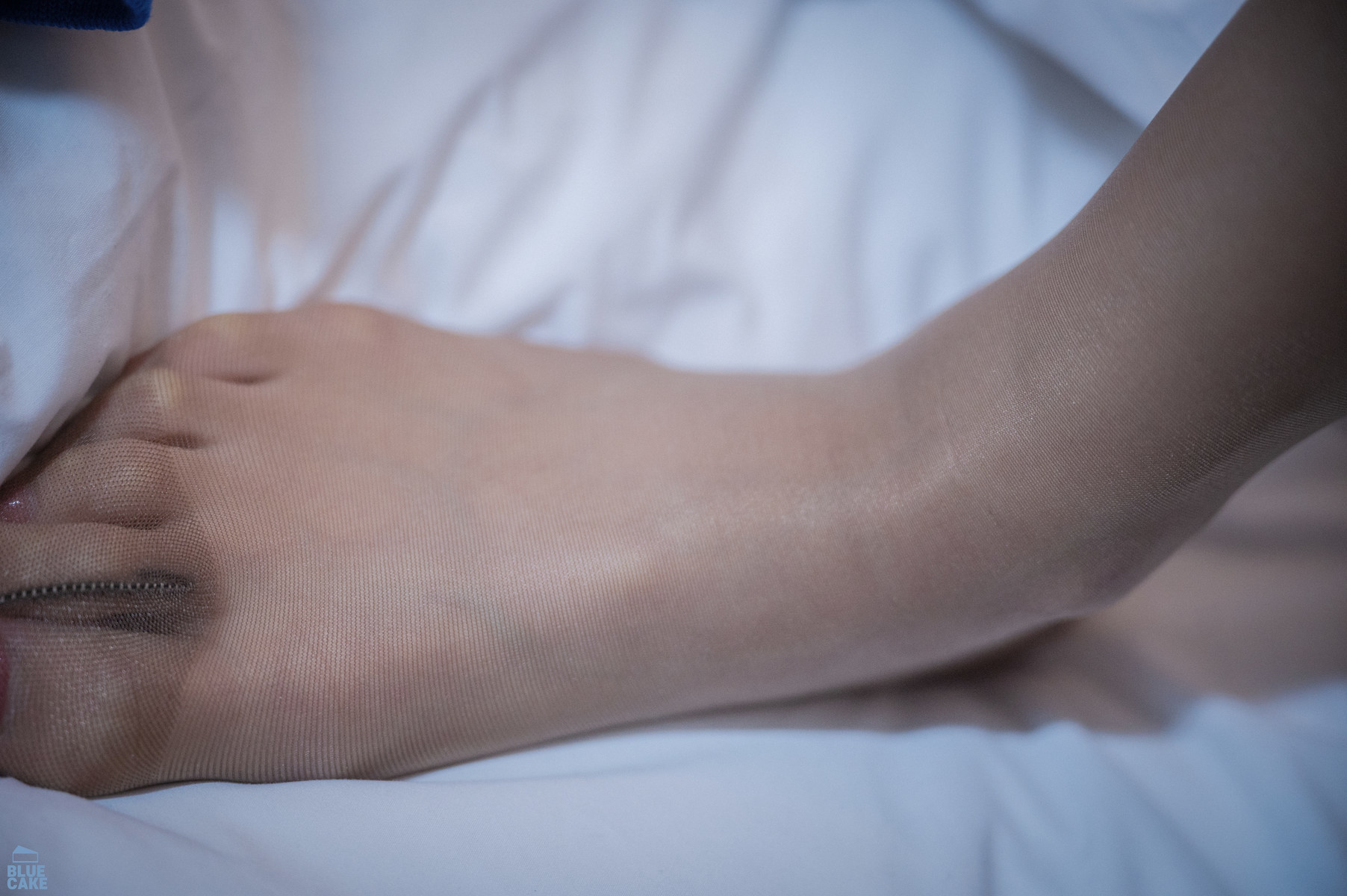 YeonYu-연유-BLUECAKE-My-24-7-Slave-Set02-09-23