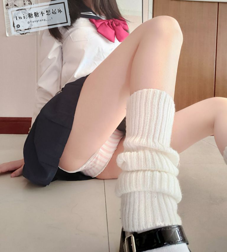 糖糖不想起床---学生制服-06-24