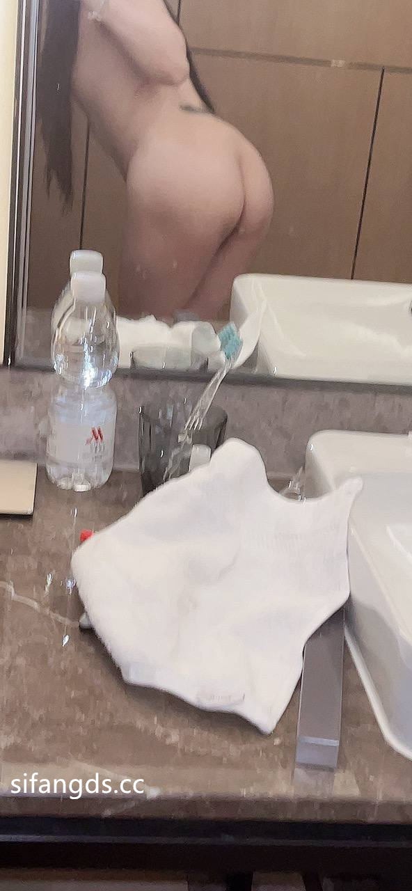 小刘亦菲金钱豹极品母狗草莓老师-08-19