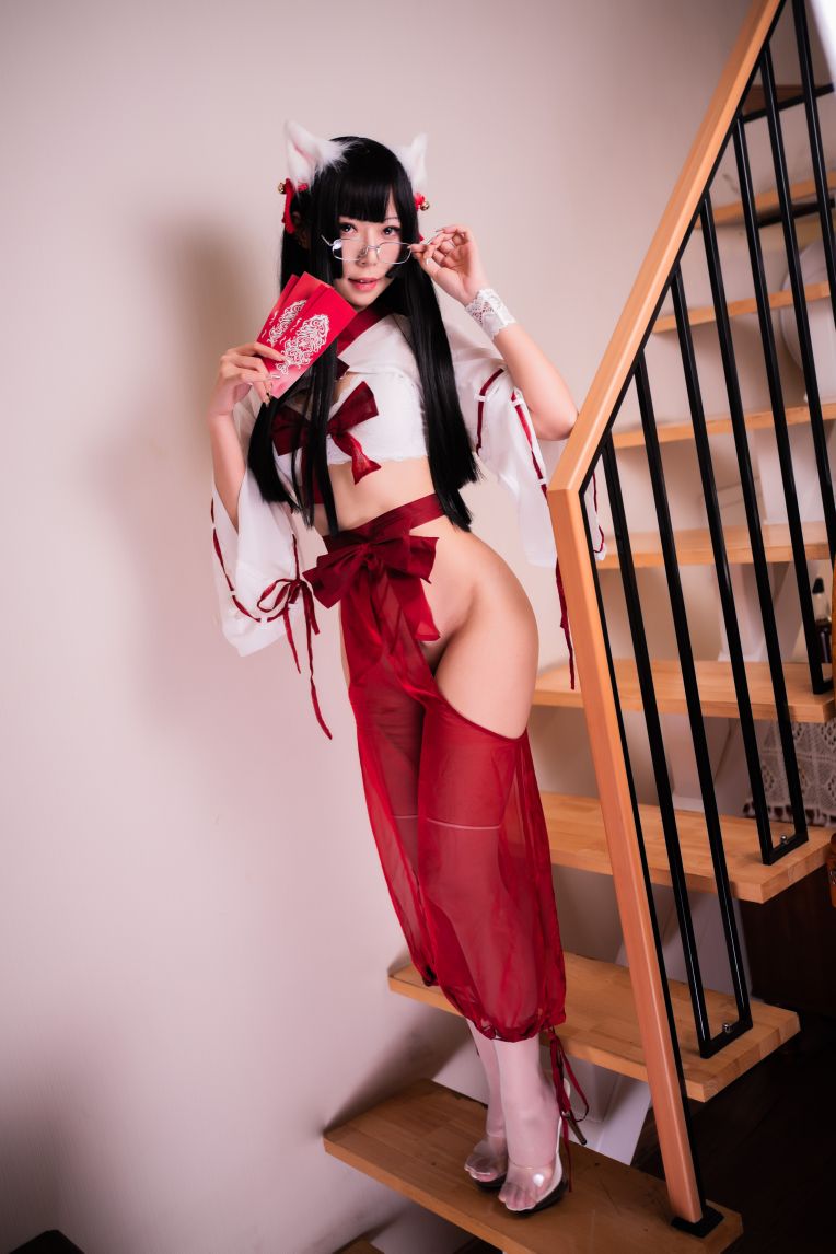 money冷冷-巫女-大图-04-14