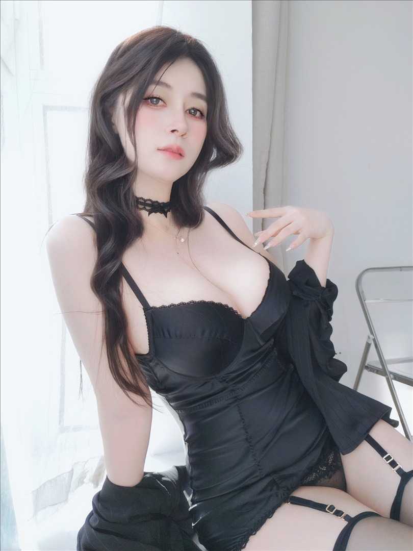 白银81---23年10月Fantia订阅-24套-263P8V-69019-MB-20240901n-09-02