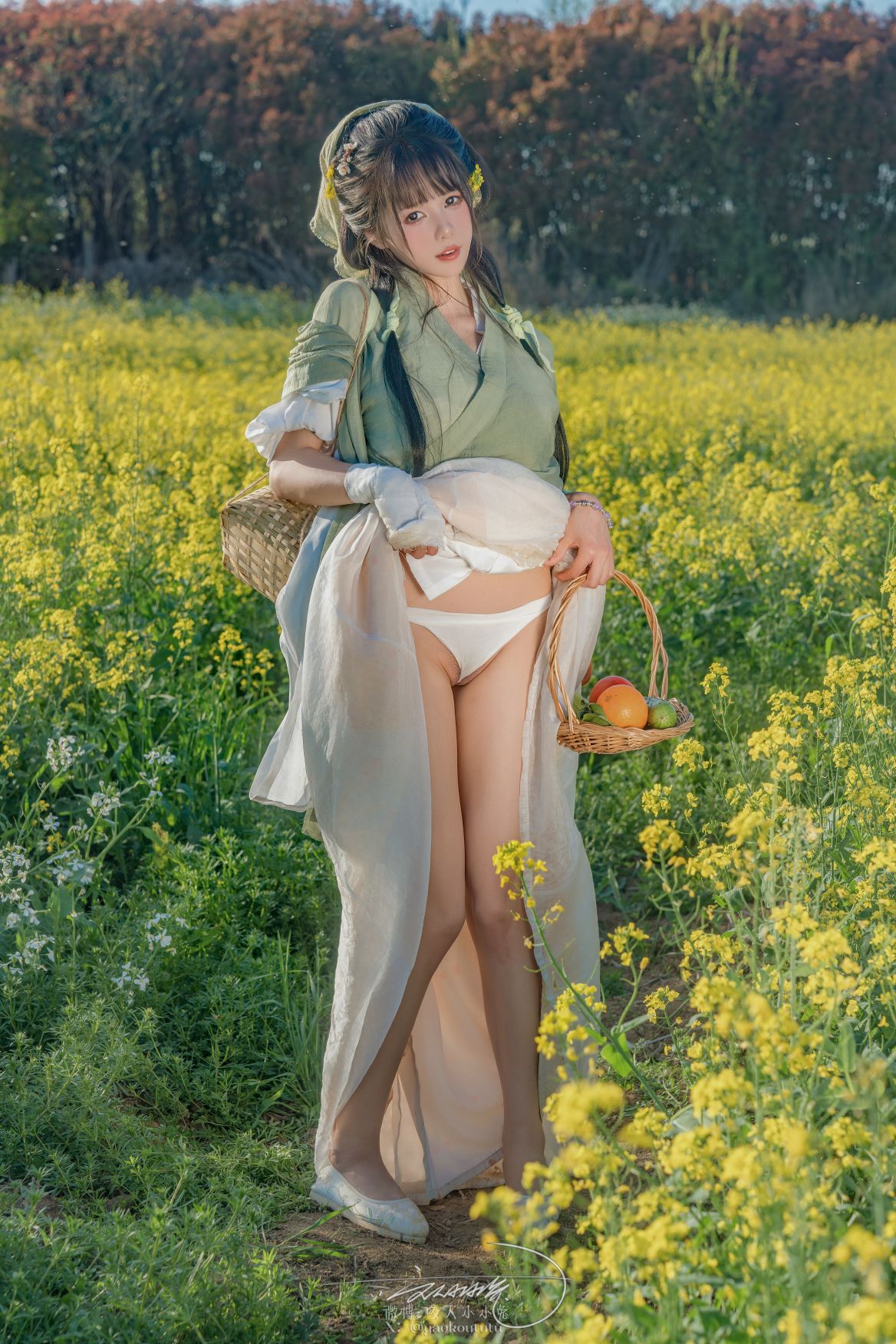 咬人小小兔-黏黏团子兔---五月作品田耕记-74P1V-181GB-06-15