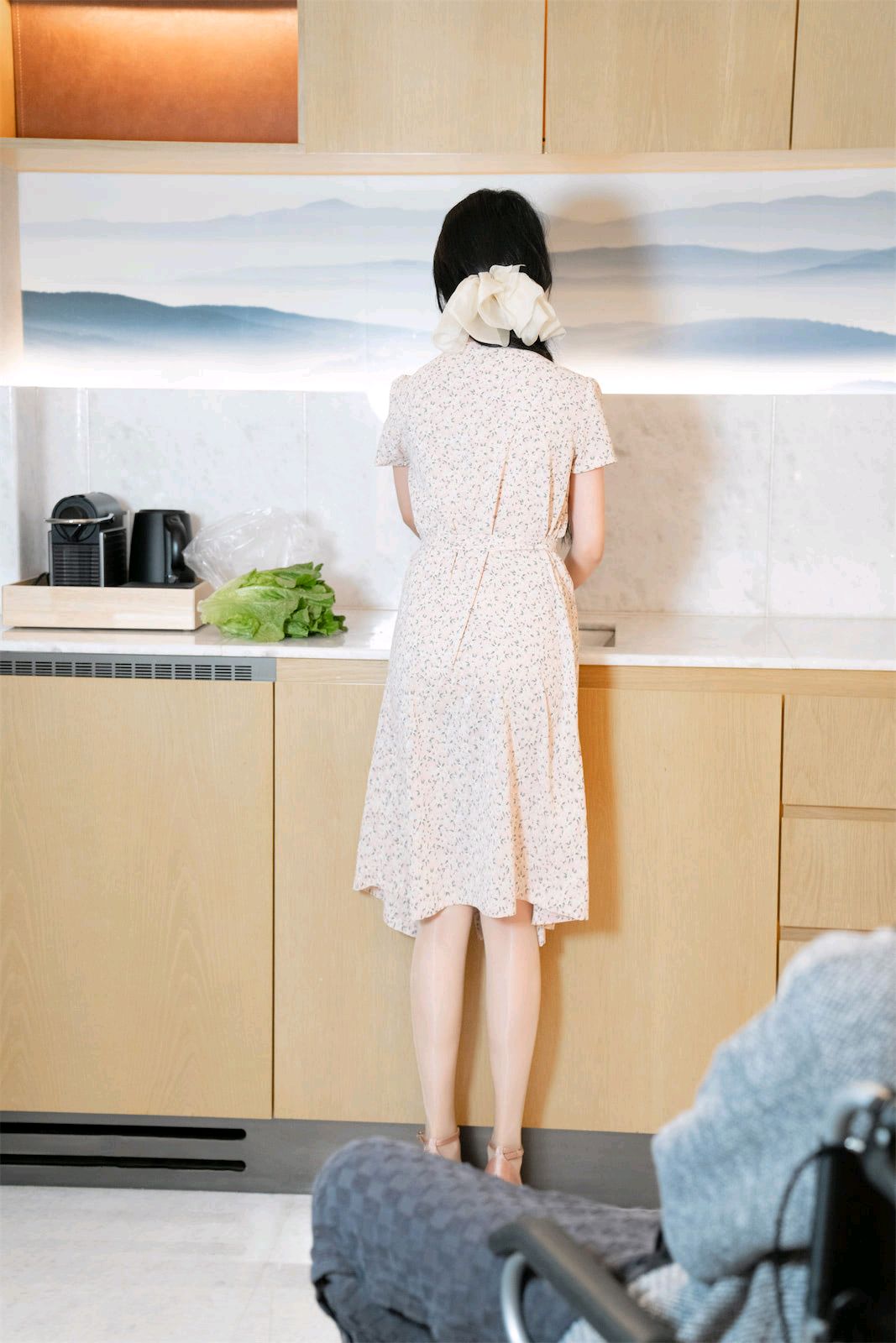 抖娘-利世---小保姆与老头-140P1V-181MB-04-27