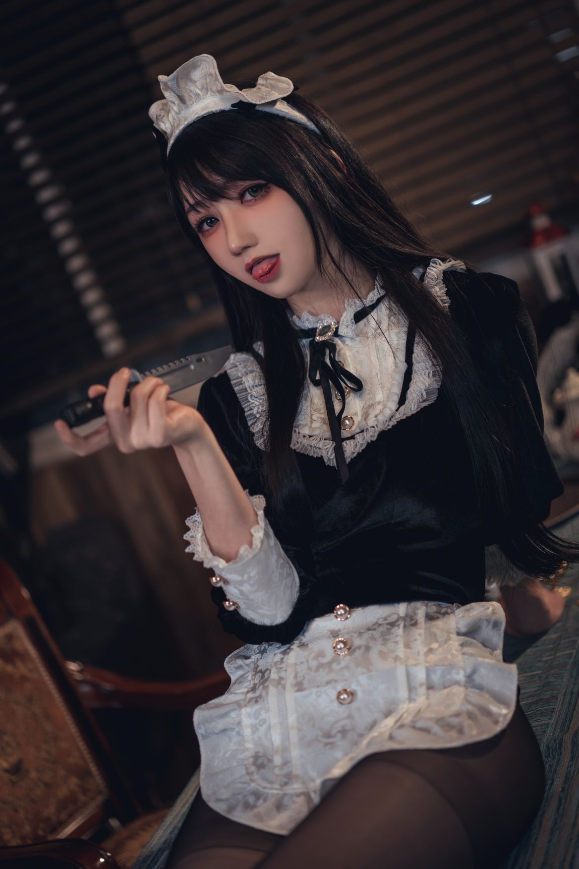 姬灵---舰长-女仆16P-233MB-02-24