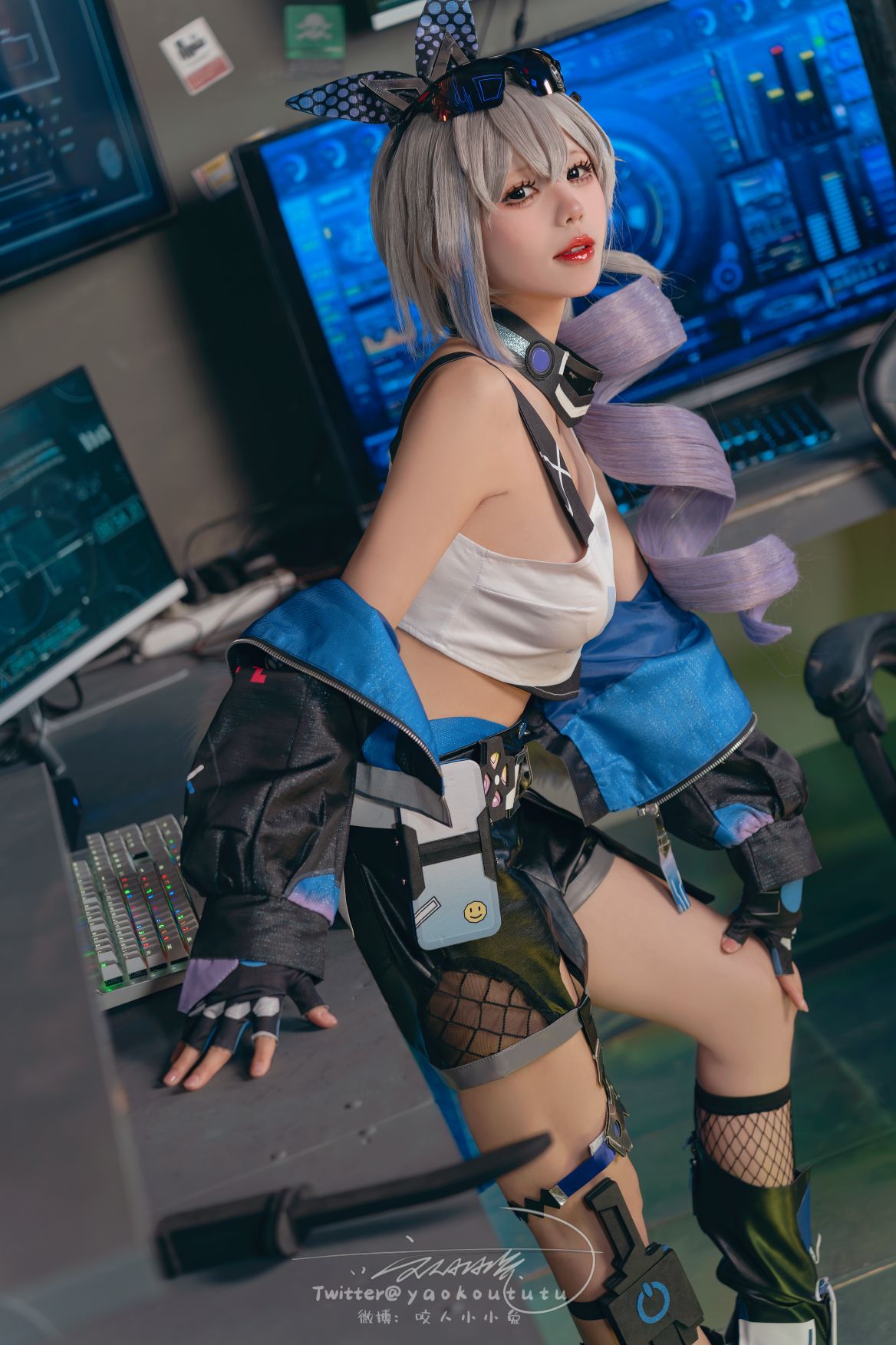 咬人小小兔-1月作品崩铁银狼-Gentleman-02-27