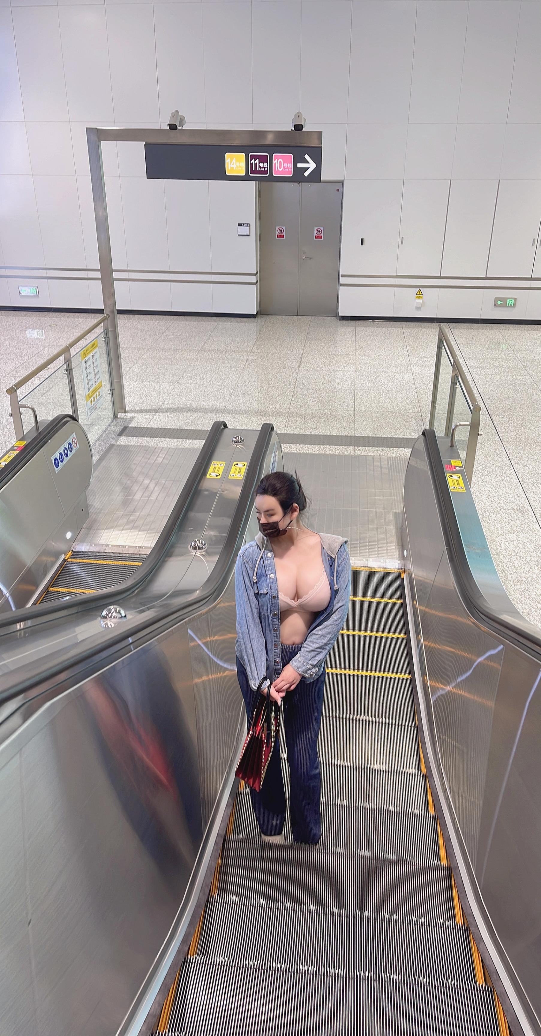 水蜜桃米米---酒店情趣-28P-1V-22548-MB-08-11