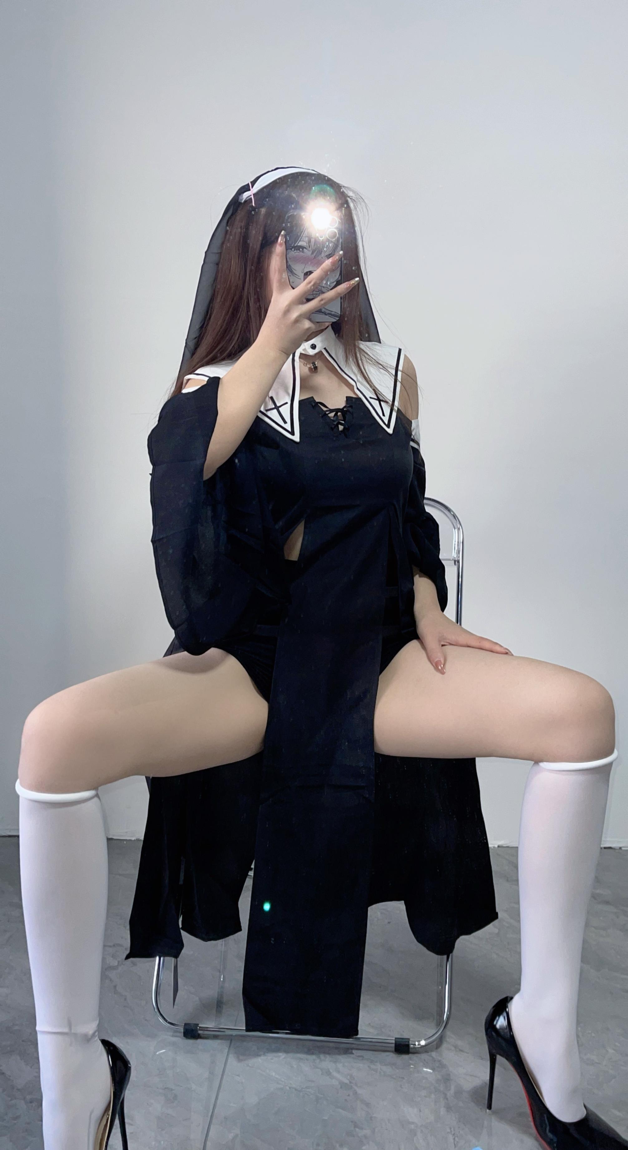 015桃沢樱呀--微密圈-纯情修女-08-12