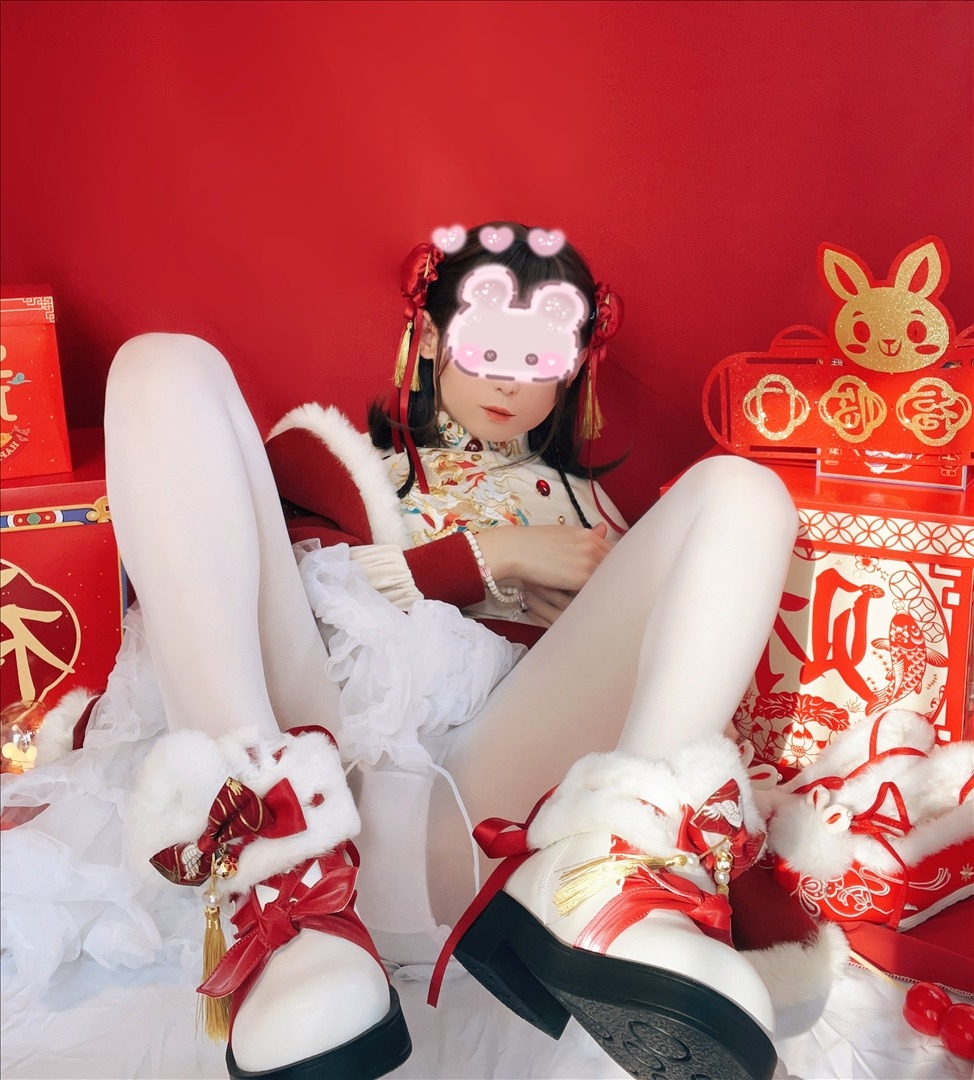 白丝奶糖酱---新年女仆-108P-108P-38759-MB-20240824j-08-25