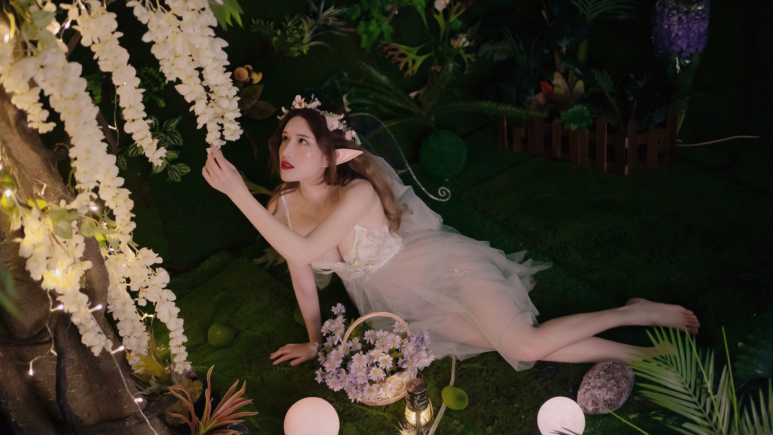 鹿八岁---精灵-59P-08-18