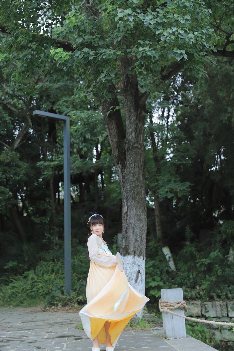 晓晓可可爱---凉亭-89P-115G-04-09