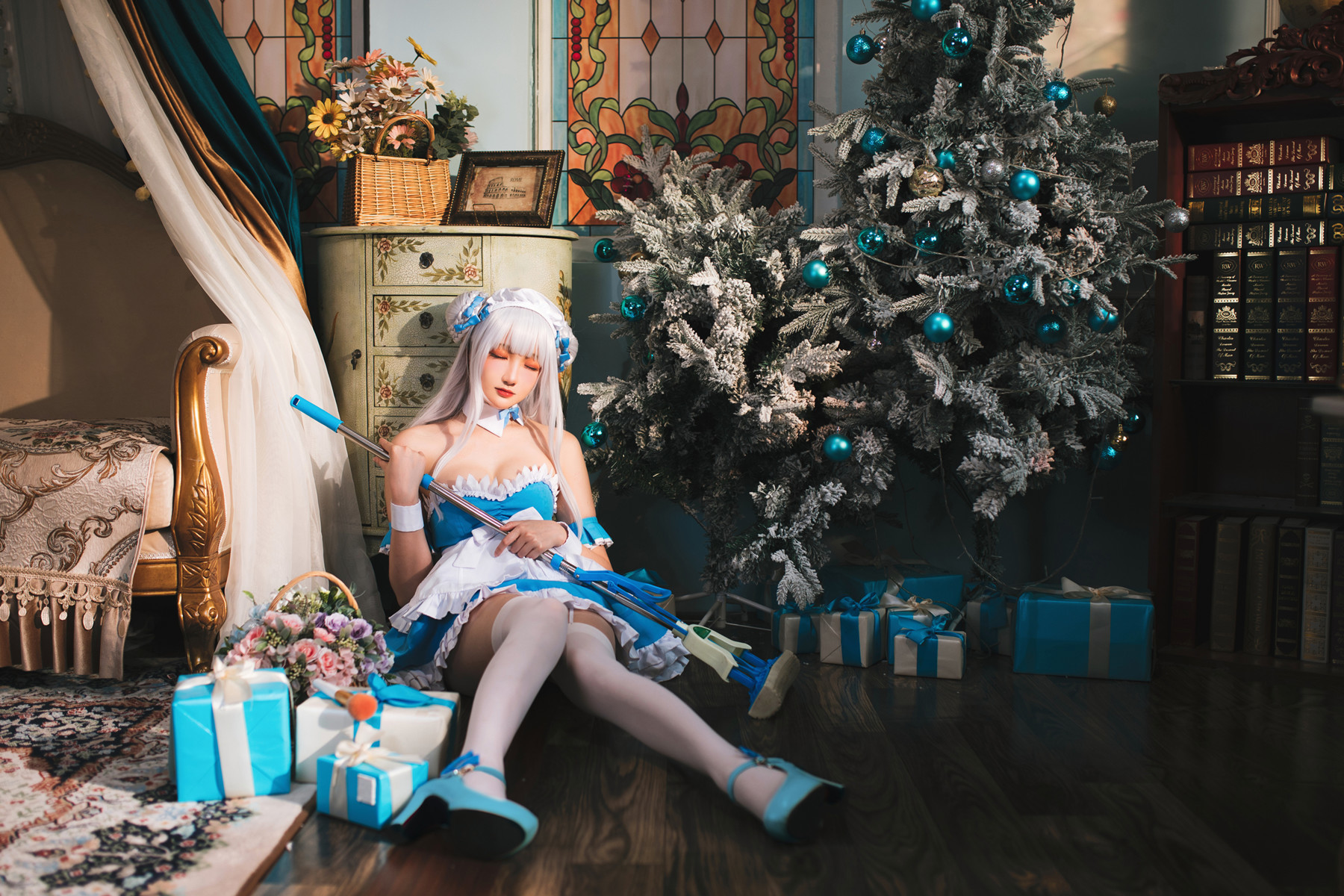 Cosplay-瓜希酱-碧蓝航线-小天鹅女仆-04-14