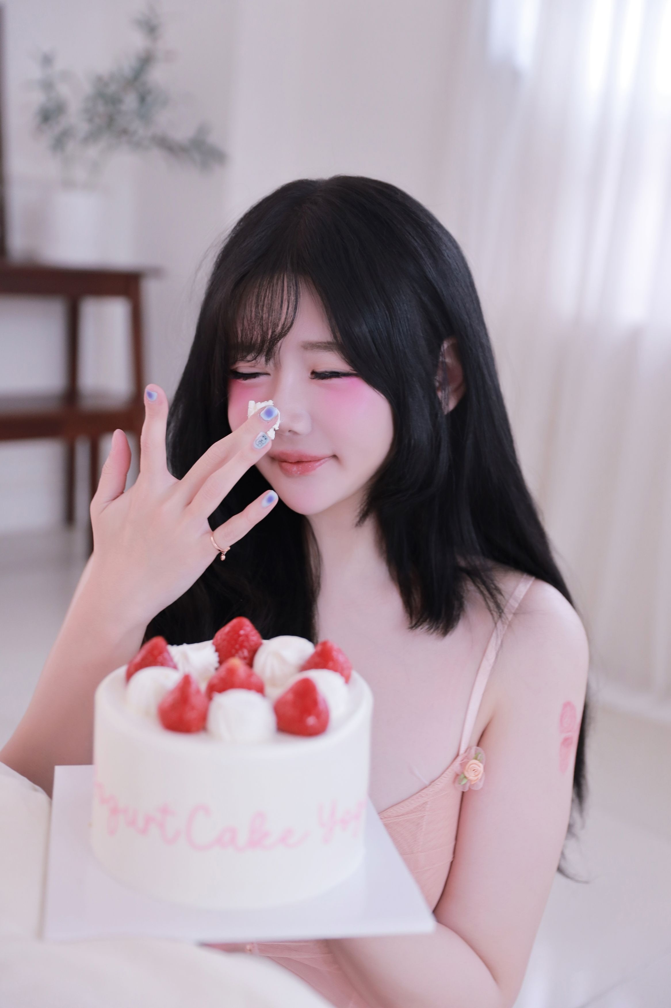 Jisu-a-안지수--Birthday-100P-08-19