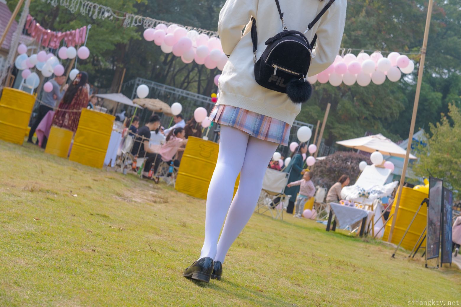 VIP小七-JK-R18-230P1V-372G-01-14