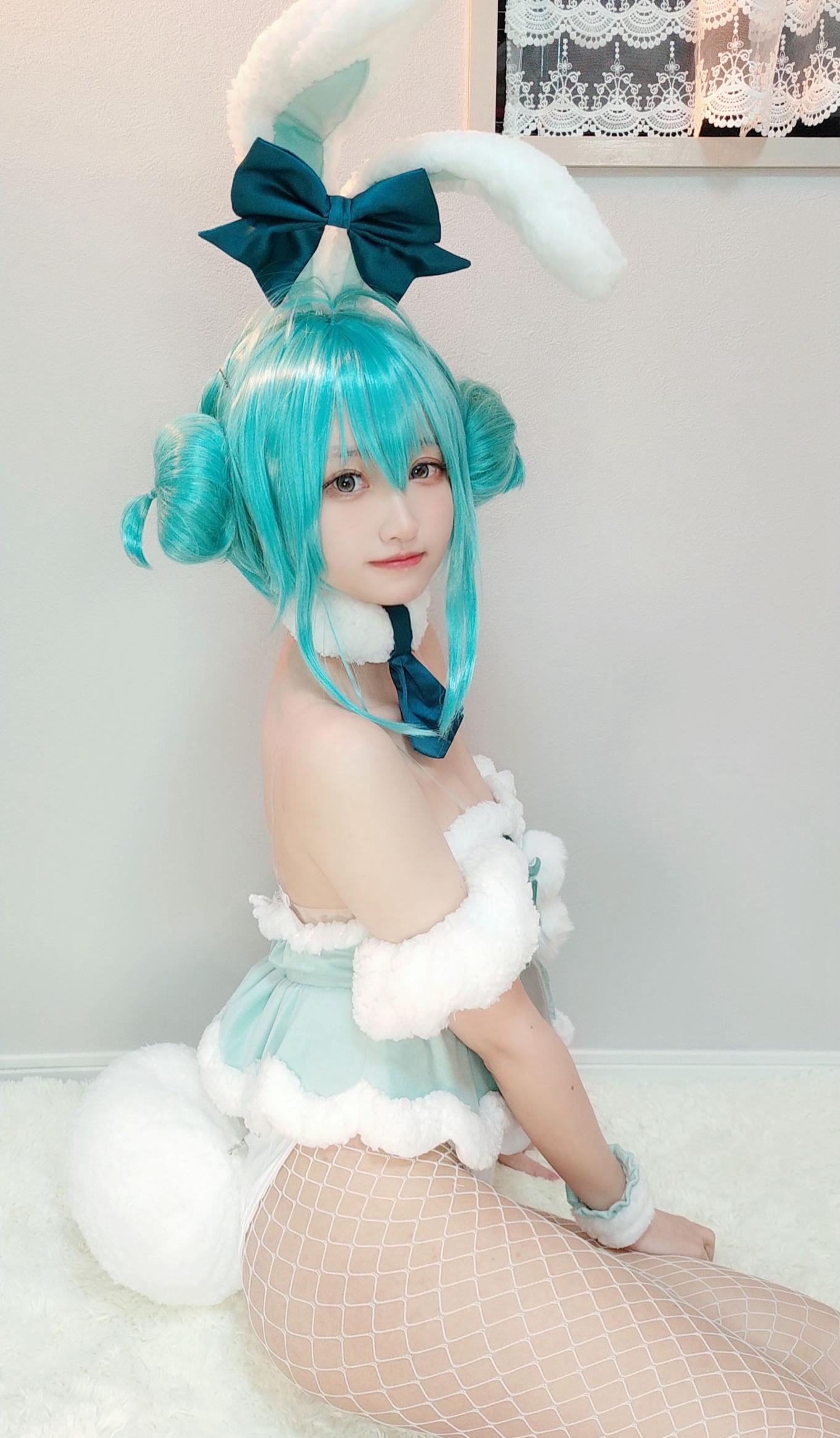 013-千阳快起床---初音兔女郎-27P-4651-MB-08-27