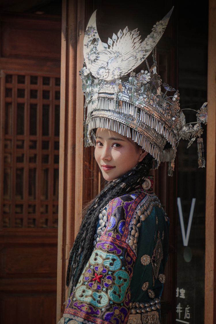 年年---苗疆少女50P-333M-01-24