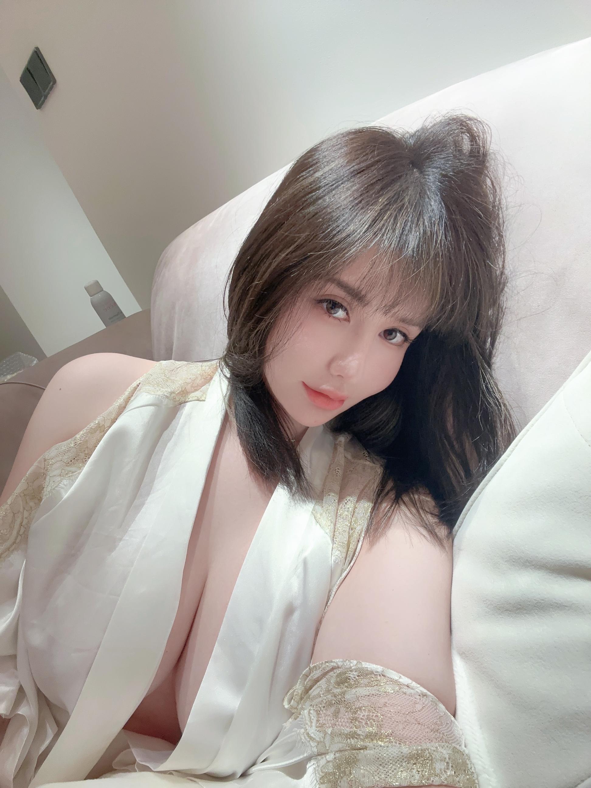 阿色--NO010-性感巨乳-10P27MB-08-16