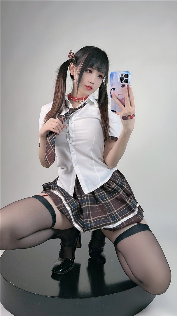 miko酱---23年05月合集297P-297P-53819-MB-20240811y-08-14-2