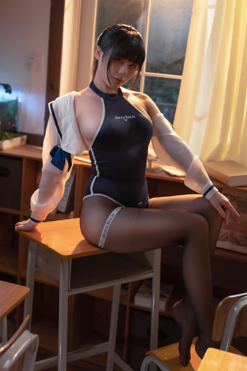 九言---竞泳-01-13