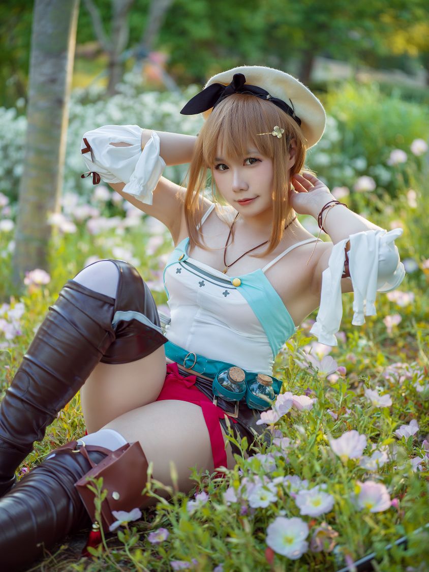 麻花麻花酱---莱莎-02-12