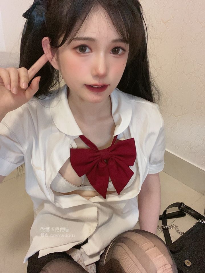 倦倦喵---JK的书包里有什么-01-17