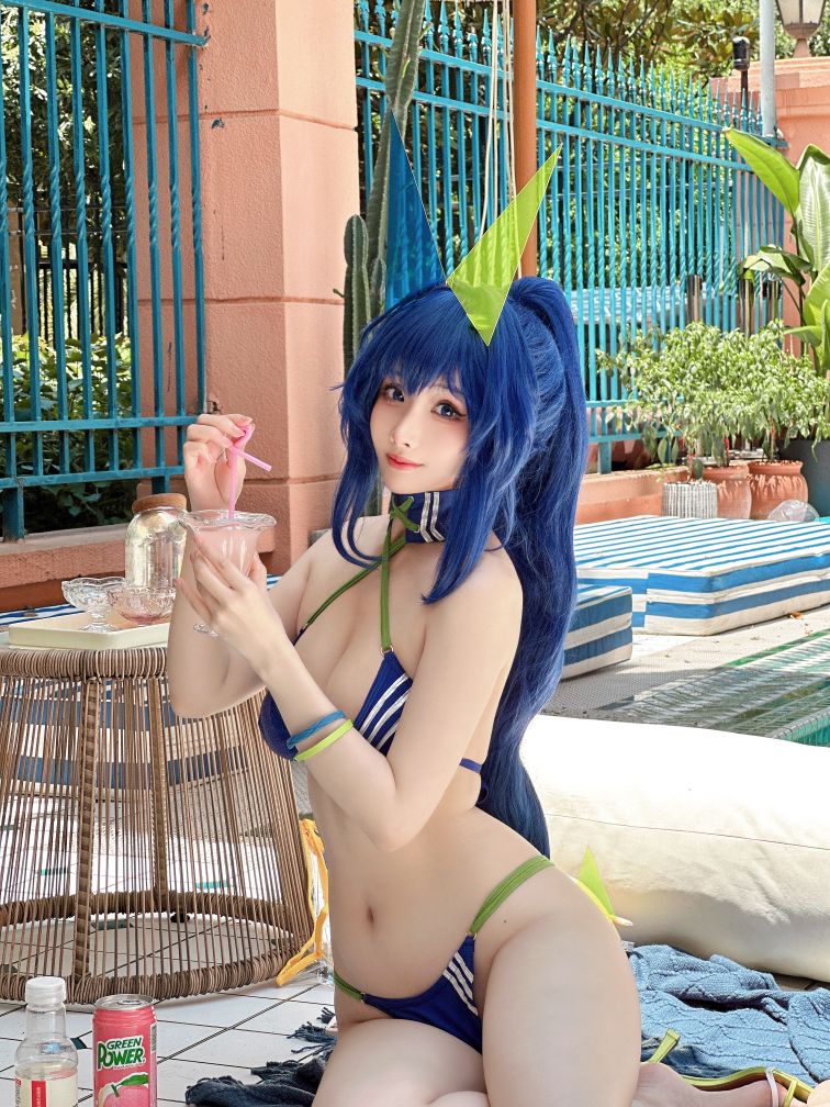 rioko凉凉子-碧蓝航线-花园-40P1V-02-29