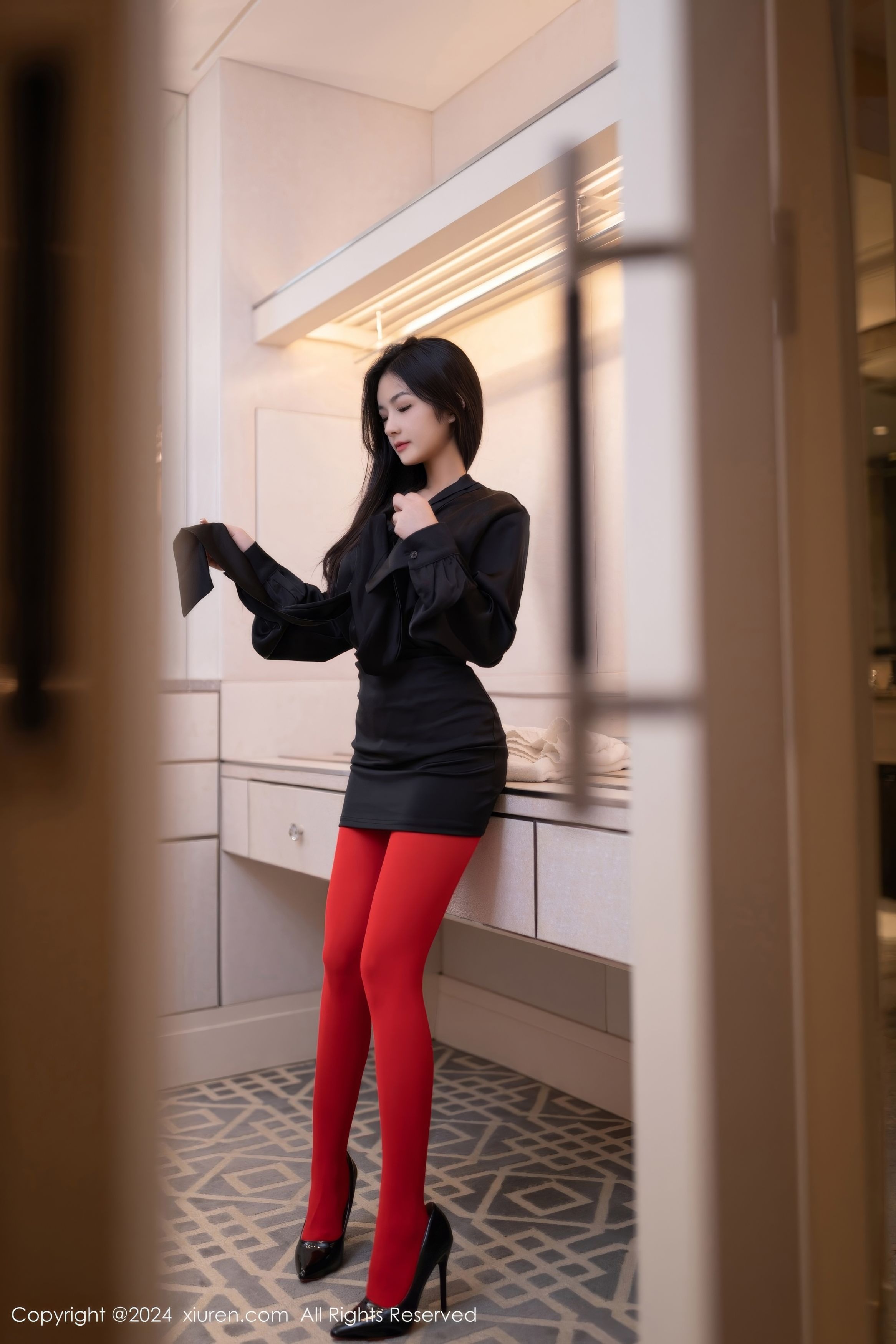 Xiuren-No8801-谭小灵-81P-08-18