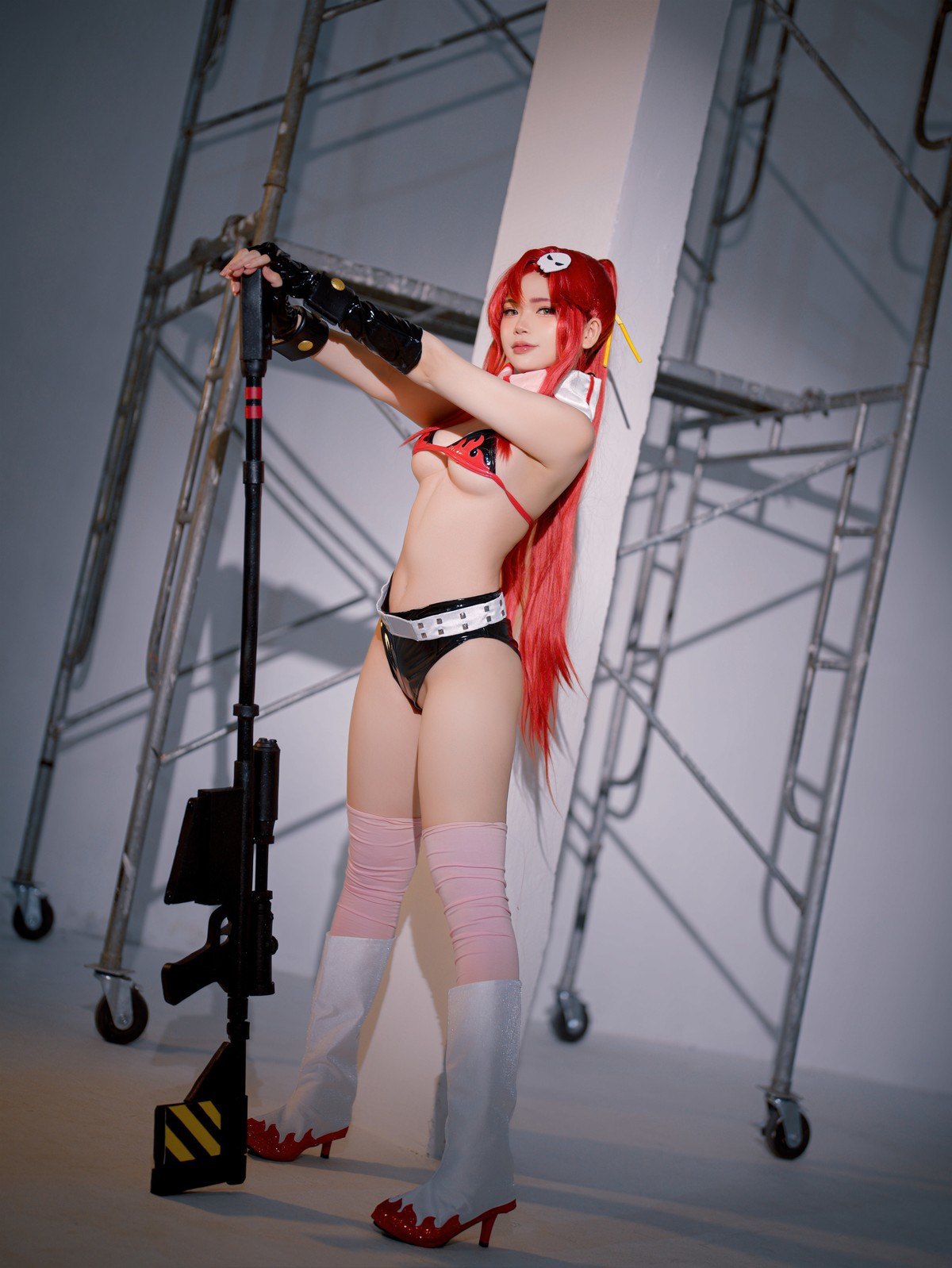 Cosplay-ZinieQ-Yoko-Littner-01-08