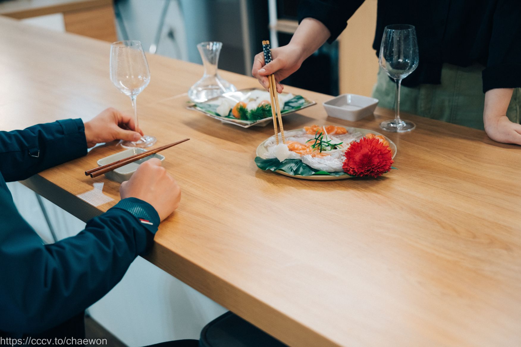 Loozy-Zia-지아---Nyotaimori-02-22