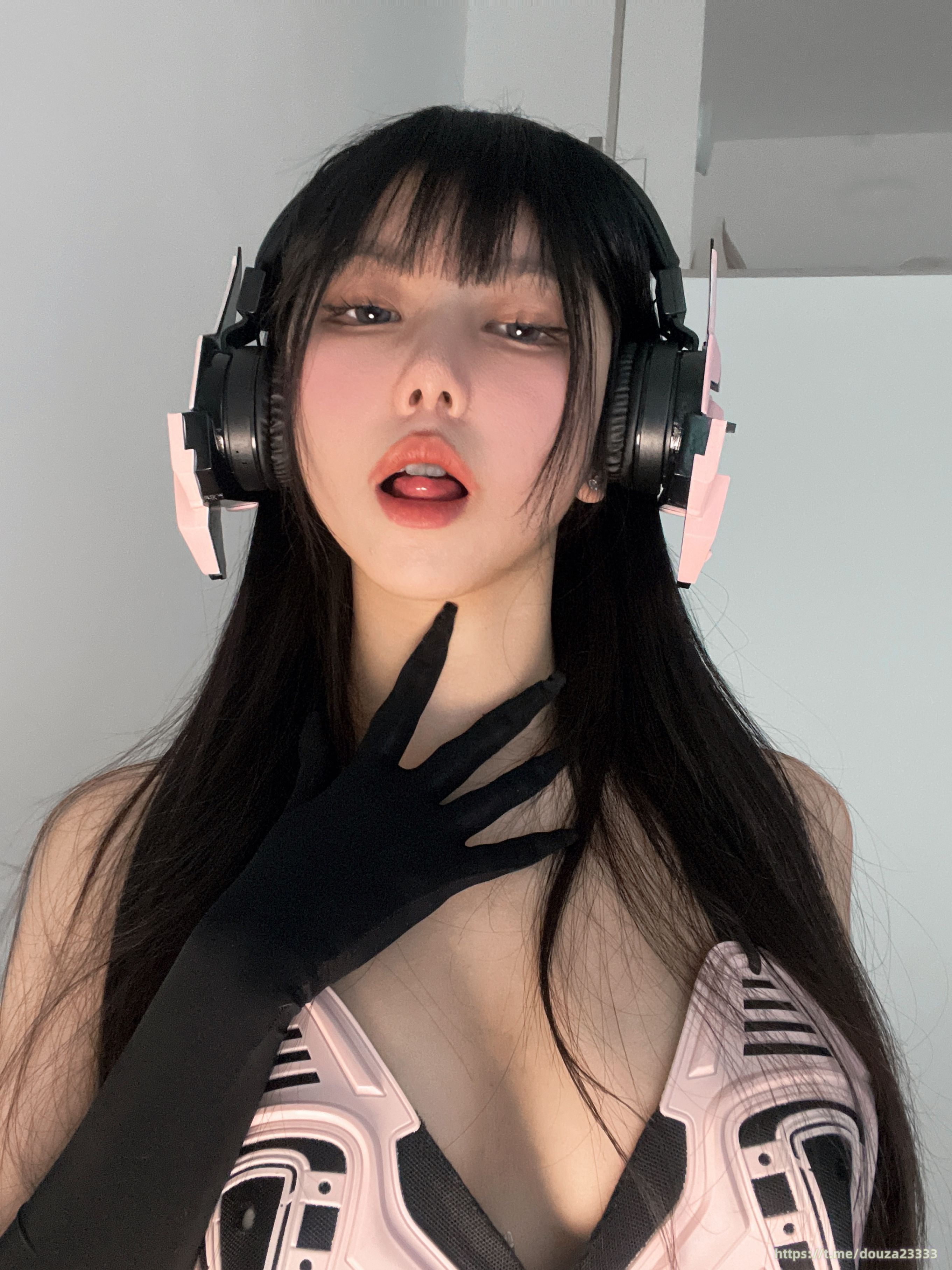 果咩酱-粉色机甲3月21打赏群资源-03-20