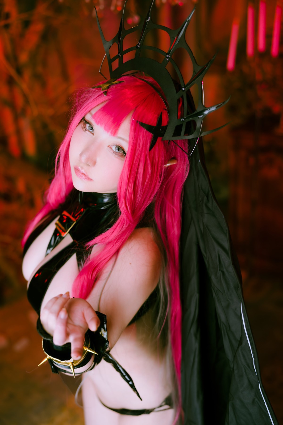 Cosplay-SAKUサク-Morgan-le-Fay-Set04-08-29