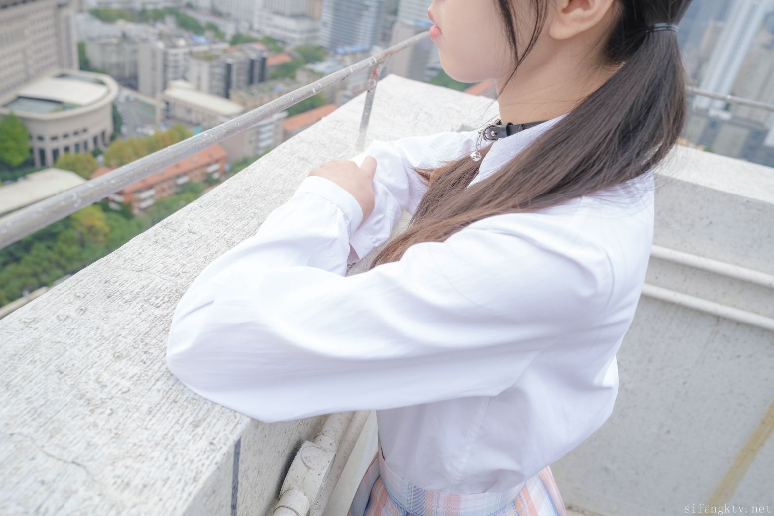 VIP小七-JK-R18-230P1V-372G-01-14