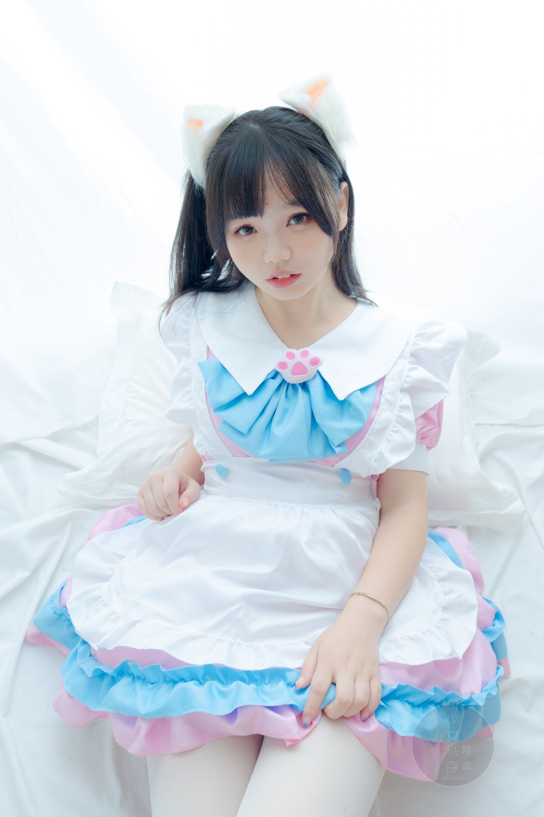 少女秩序---gr02L-乐栀-42P-248MB-01-06