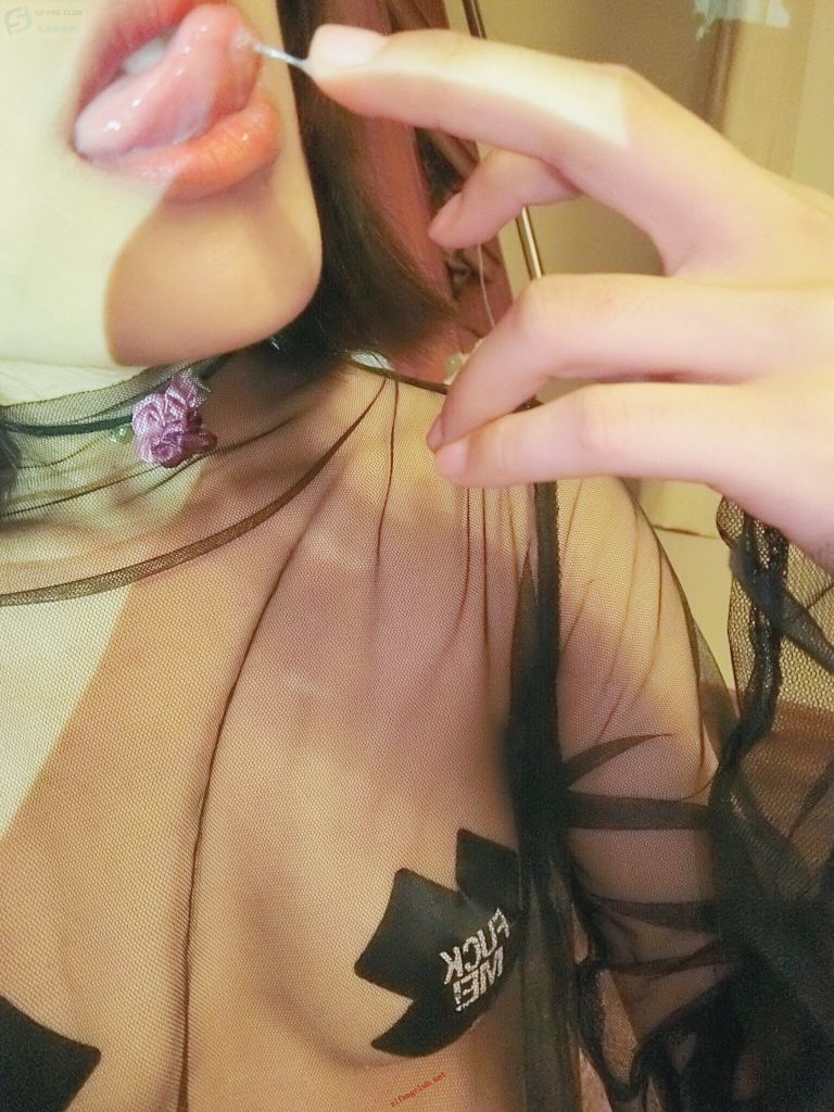 布丁大法---黑丝网袜震动棒---R18-12-23