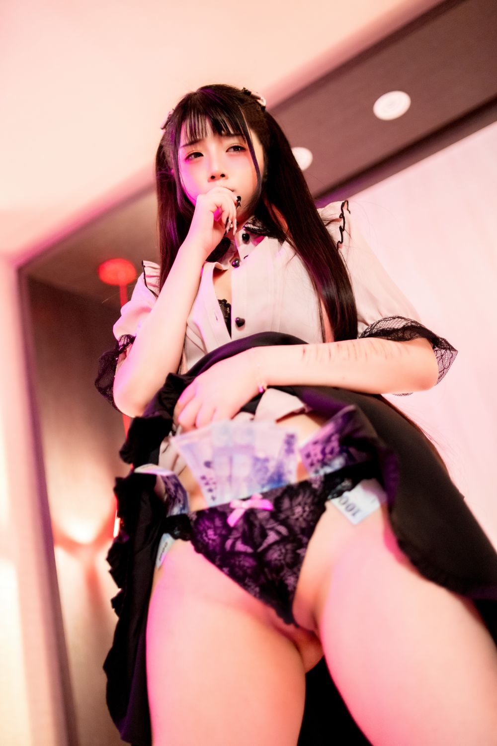 落落Raku-10月订阅-163P1V-204GB神待ち少女Night-LiLy-04-13