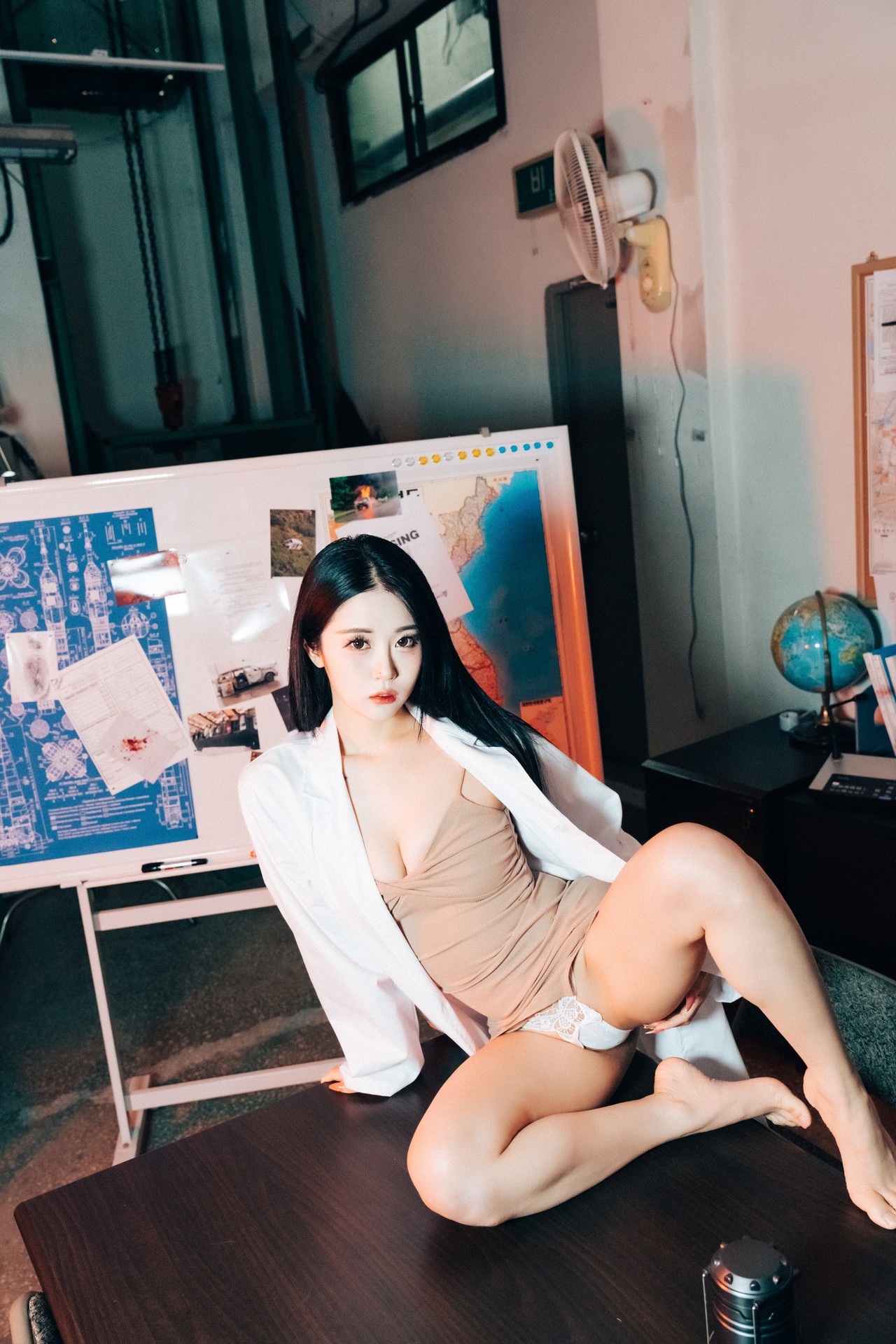 Jeong-Bomi-정보미-Loozy-Secret-Treatment-Set01-03-08