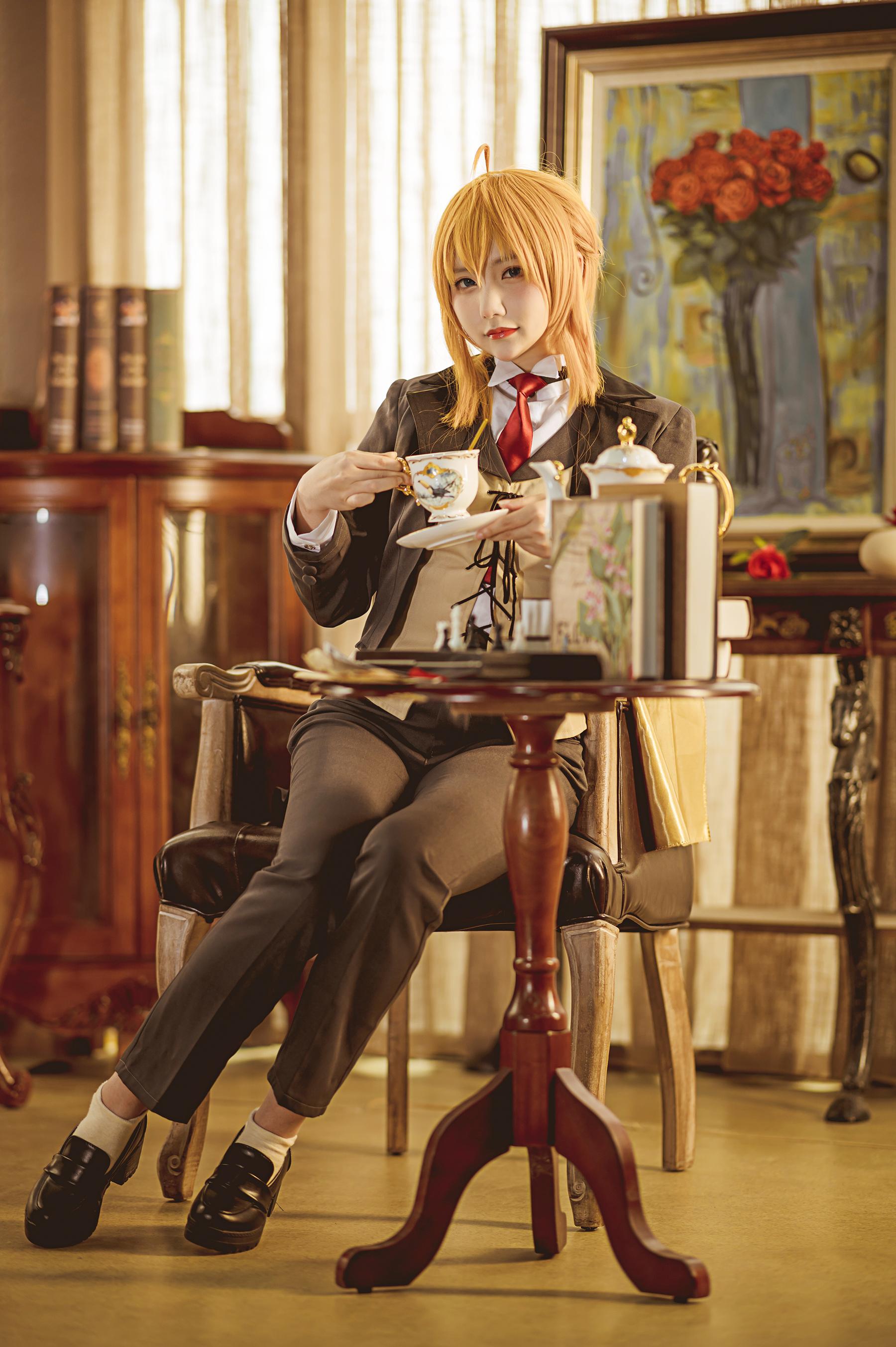 007-是一只熊仔吗-近卫昂-35P-11167-MB-08-22