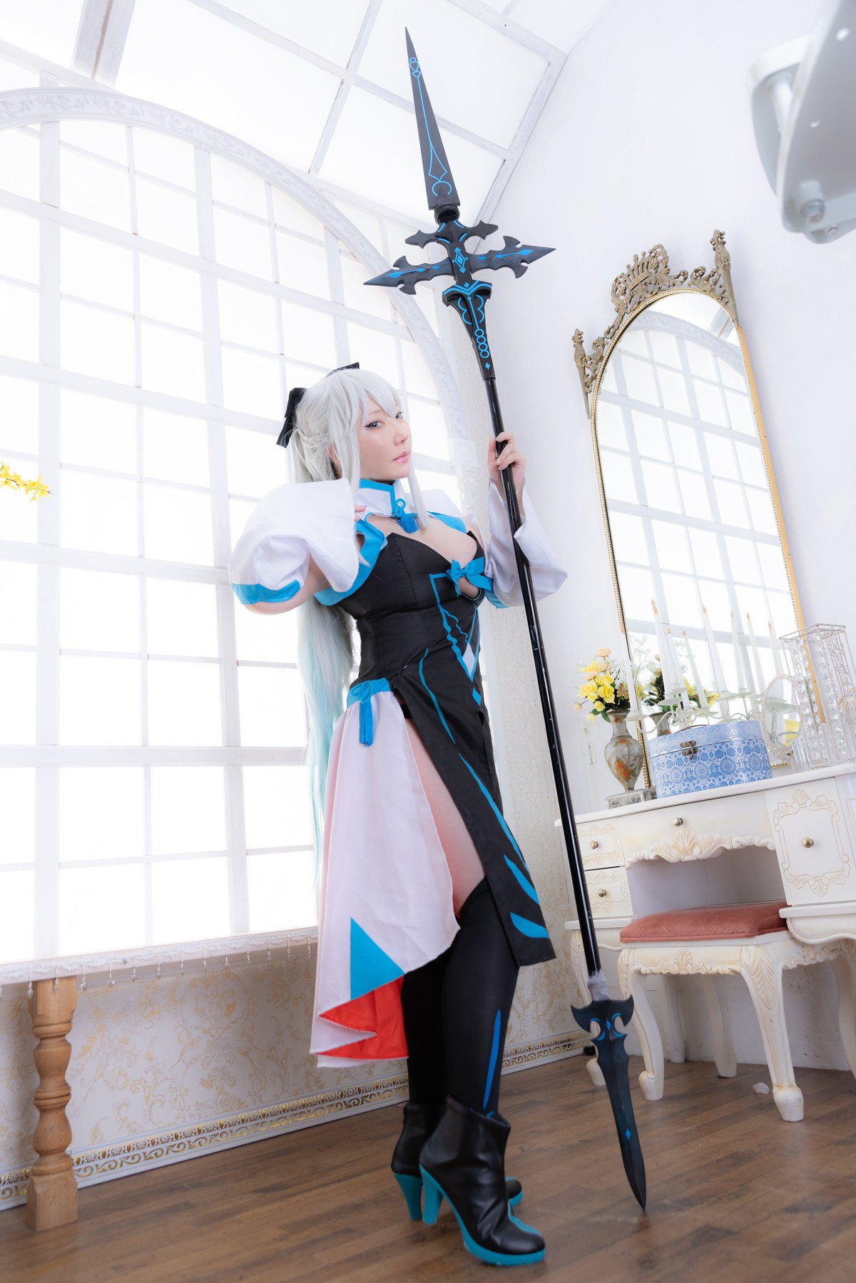 Cosplay-SAKUサク-Morgan-le-Fay-Set03-03-08