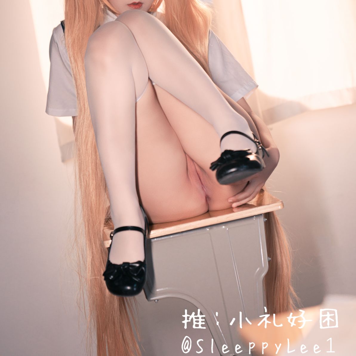 小礼好困---秋月爱莉-41P-381MB-05-15