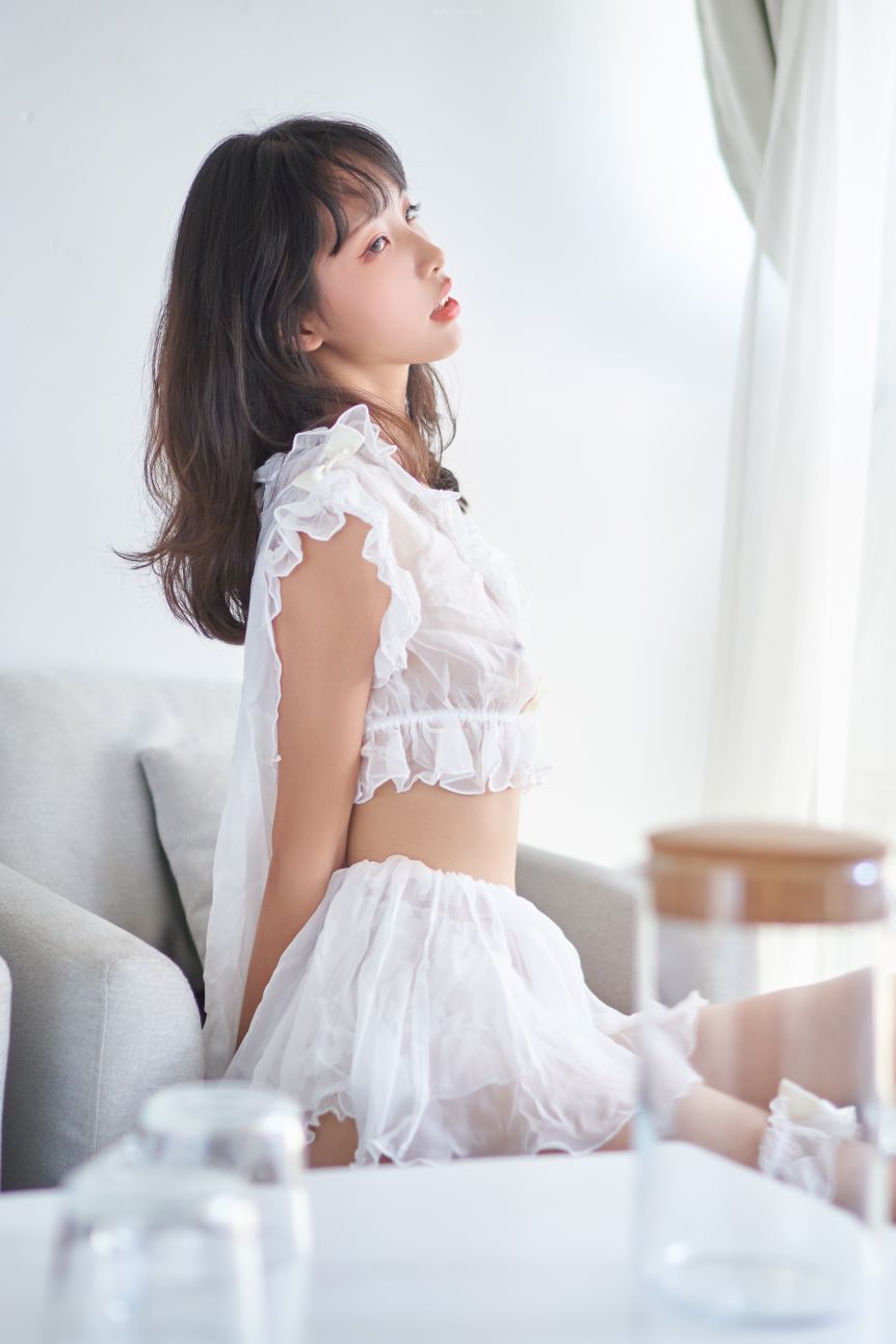 西瓜murmure西瓜少女-2020-11-06-民宿白纱私房-46P-12-18